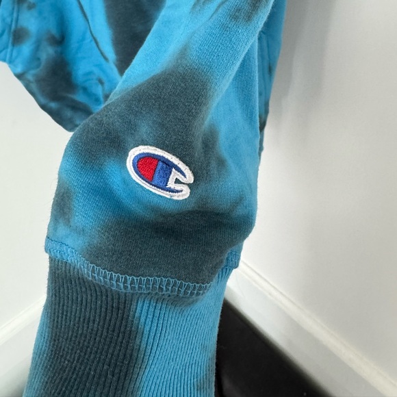 🏷️ NWT - Champion Hoodie - Picture 4 of 7